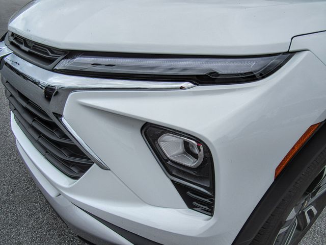 Photo of 2025 Chevrolet TrailBlazer LT in Dallas, GA - 8,  2025 Chevrolet TrailBlazer LT:L42508