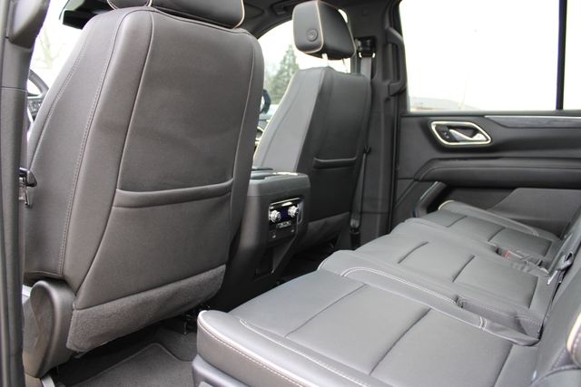 Used 2023 Black GMC SLT image 24