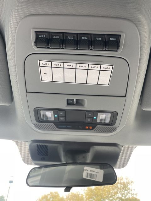 2025 Ford F-550 Super Duty 