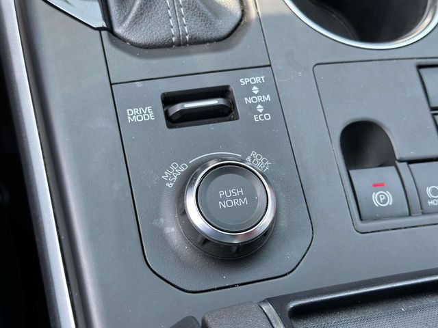 Used 2023 Toyota Highlander SUV