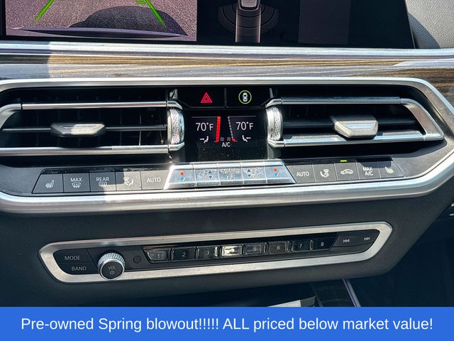 Used 2020 Black BMW xDrive40i image 26