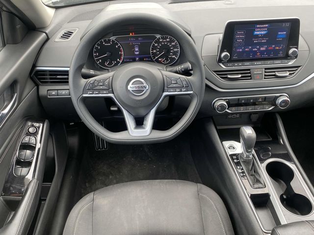 2021 Nissan Altima 2.5 SV 12