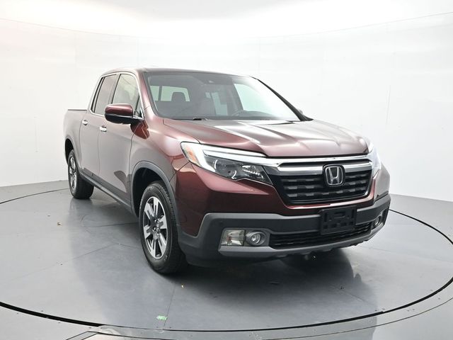 Red (Deep Scarlet Pearl) 2017 Honda Ridgeline Pickup Truck All-Wheel Drive 6-Speed Automatic