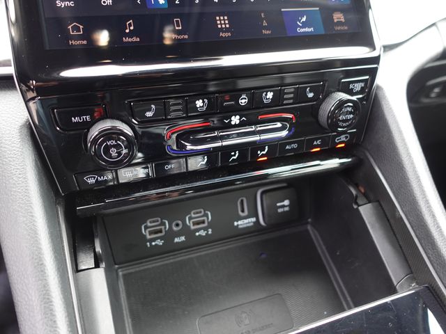 used 2023 Jeep Grand Cherokee car, priced at $31,448