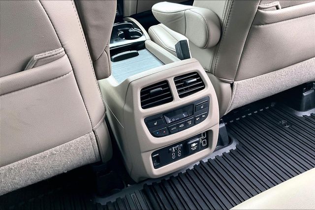 Used 2021 Honda Pilot Touring 4D Sport Utility