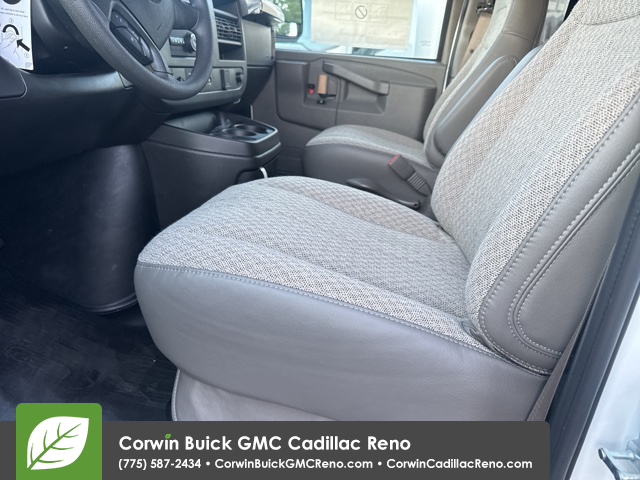 2024 GMC Savana 2500 Work Van 4