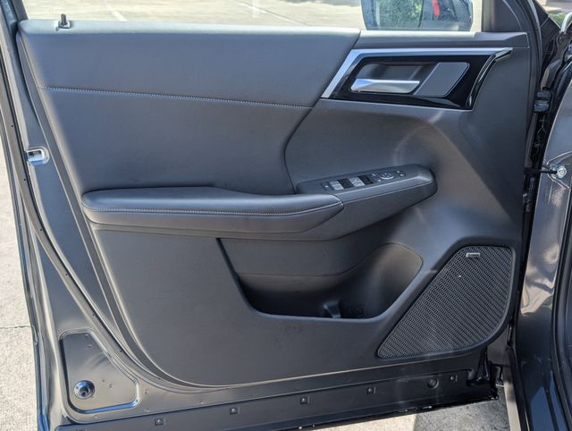2026 Mitsubishi Outlander LE Gray at North Houston Mitsubishi