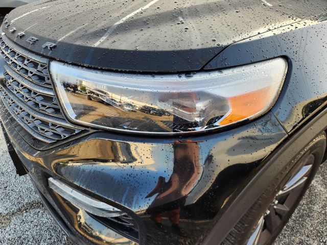 2024 Ford Explorer XLT Black at DeMontrond Ford