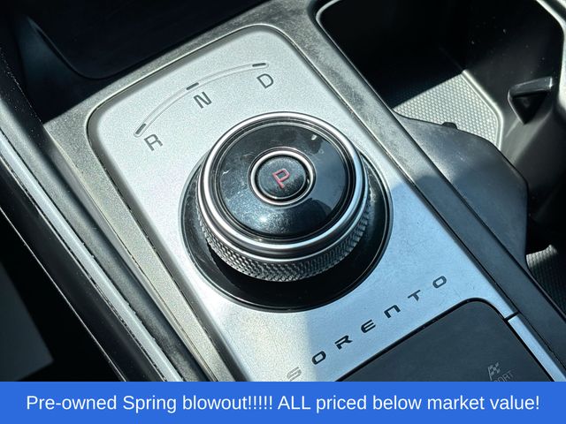 Used 2023 Gray Kia EX image 28
