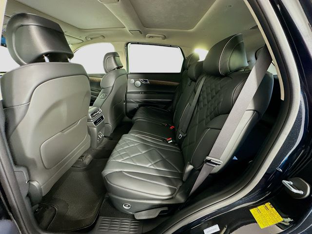 Thumbnail: 2026 Genesis GV80 - 17