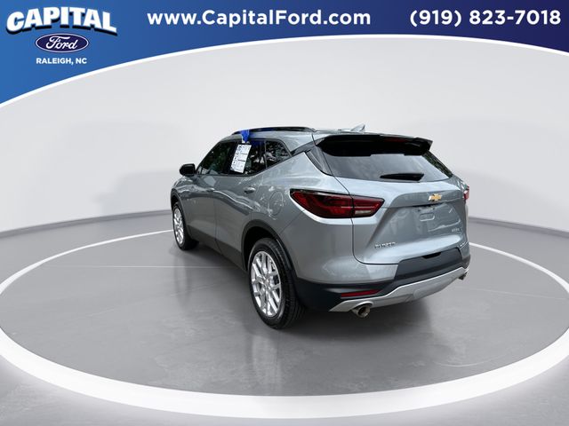 Used 2024 Gray Chevrolet LT image 6