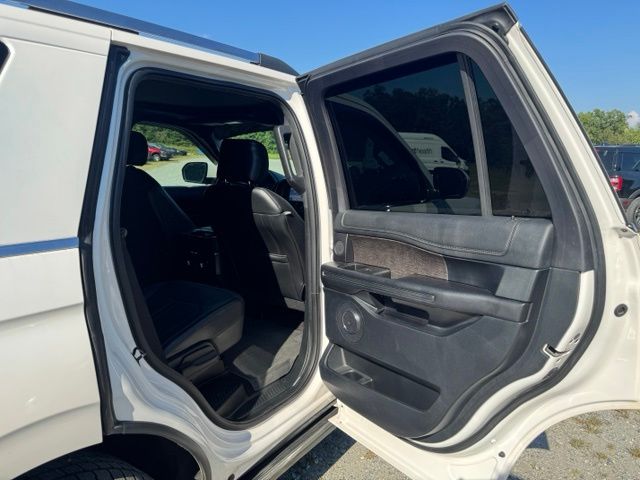 Used 2019 White Ford Limited image 15