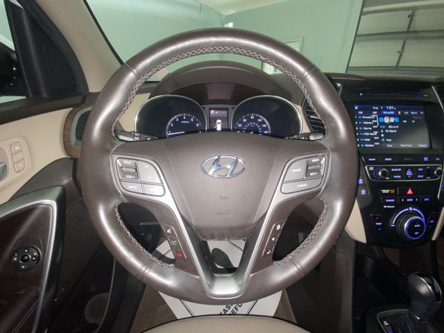 Used 2018 White Hyundai 2.4 Base image 14