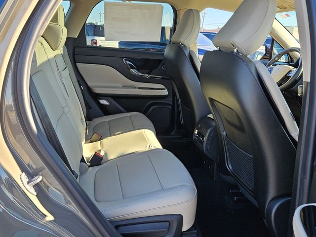 New 2025 Gray Lincoln Reserve image 16