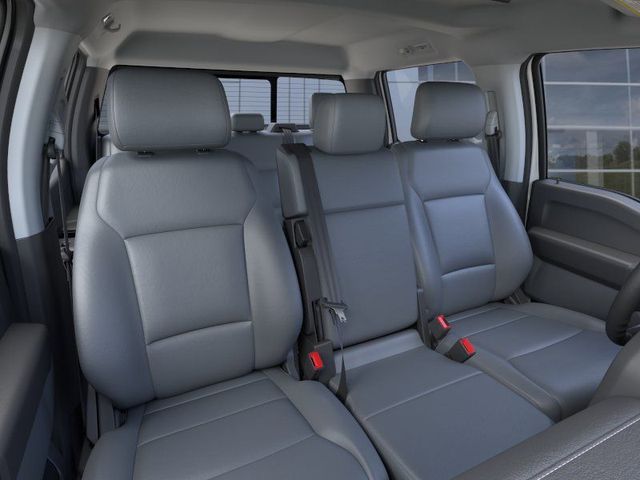 New 2026 Oxford White Ford F-450® XL image 10