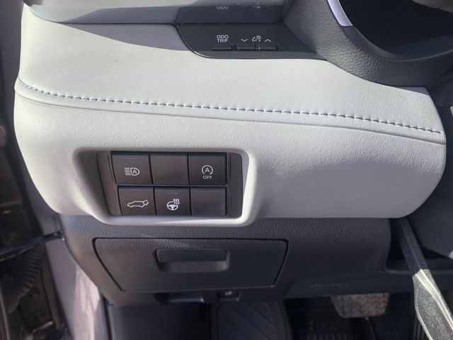 Used 2023 Toyota Highlander SUV