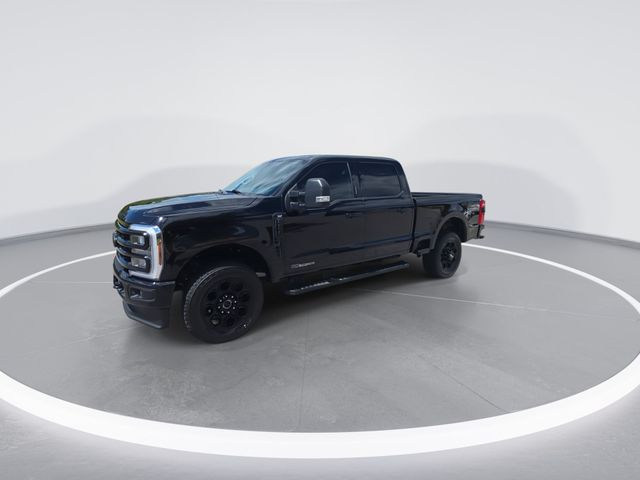 Used 2024 Agate Black Metallic Ford XLT image 5