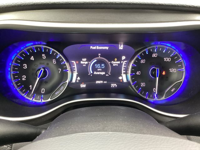 Used Car 2023 Chrysler Pacifica  Touring L For Sale Under $30,000 In San Antonio, Texas
