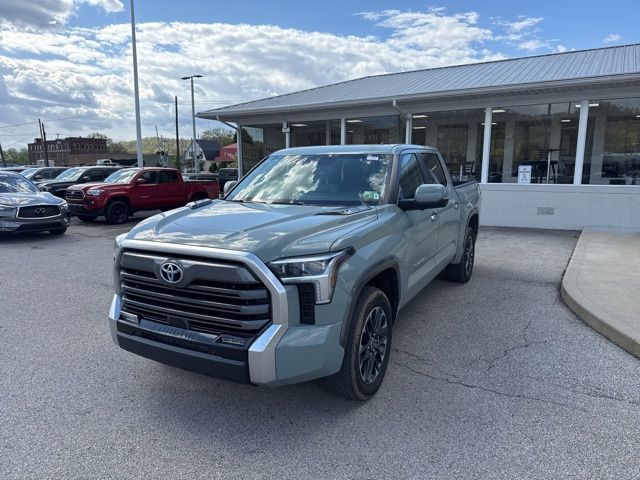 2024 Toyota Tundra Hybrid Limited photo