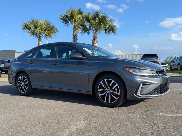 Monument Gray 2025 Volkswagen Jetta SE FWD Sedan Front-Wheel Drive 8-Speed Automatic