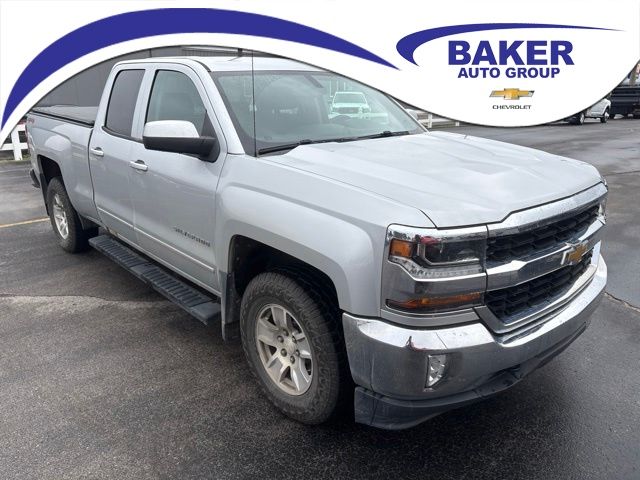 Silver Ice Metallic 2017 Chevrolet Silverado 1500 Pickup Truck Four-Wheel Drive 6-Speed Automatic Overdrive