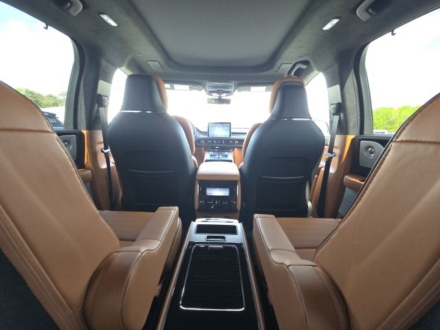 2023 LINCOLN Aviator Black Label:168952A