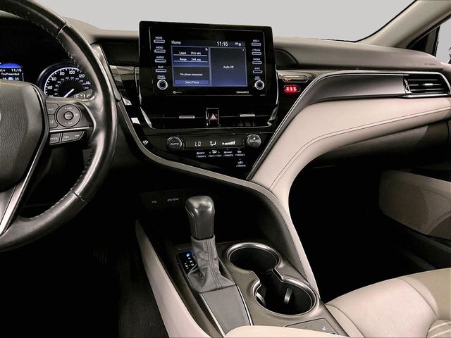2021 Toyota Camry SE Silver at Sutliff Volkswagen