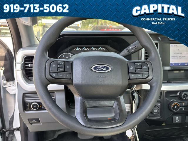 2024 Ford F-550 Super Duty Chassis Cab XL - Photo 23