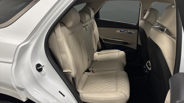 Used 2025 Uyuni White Genesis 3.5T Sport image 26