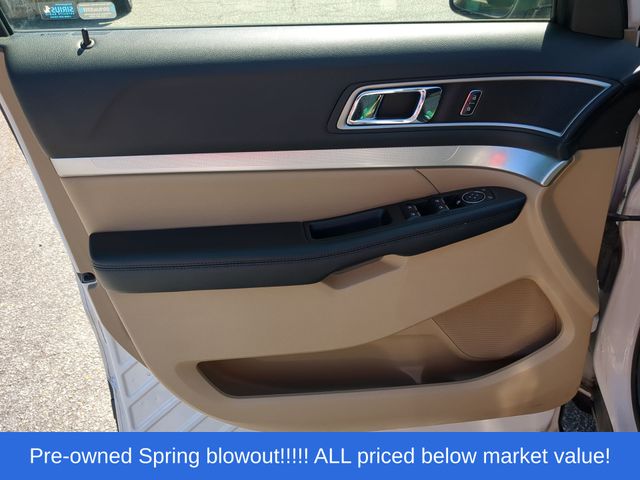 Used 2017 White Ford XLT image 20
