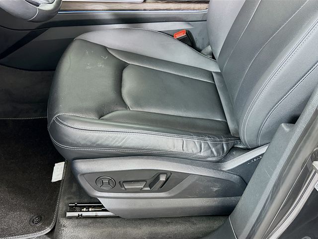 Thumbnail: 2019 Audi Q8 - 20