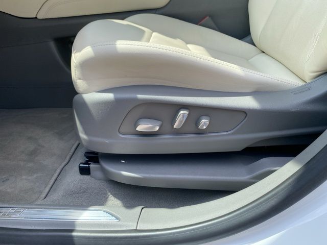 Used Car 2021 Cadillac Xt5  Premium Luxury For Sale Under $35,000 In San Antonio, Texas