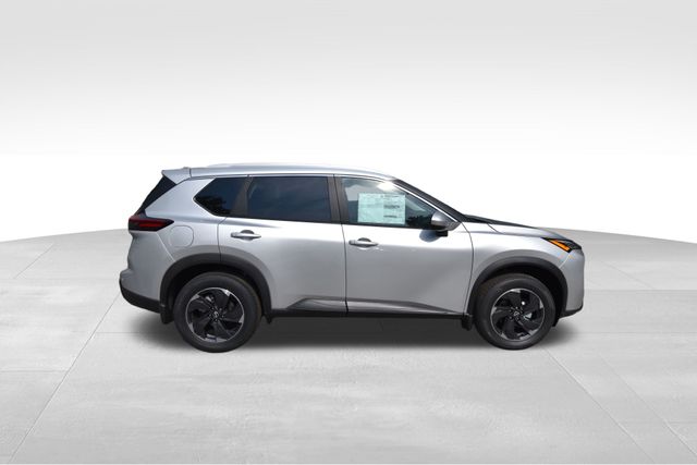 2024 Nissan Rogue SV 12