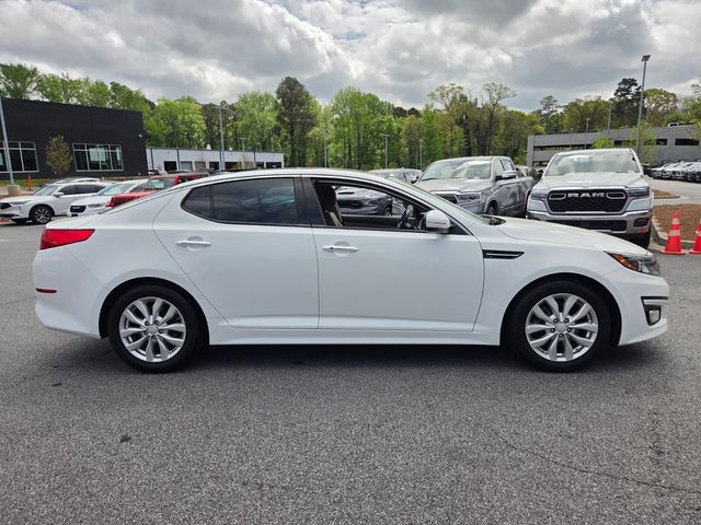 Used 2015 White Kia EX image 10