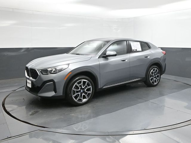 Gray Metallic 2025 BMW X2 xDrive28i SUV / Crossover All-Wheel Drive 7-Speed Automatic
