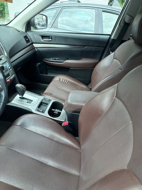 2013 Subaru Outback 3.6R White at Rafferty Subaru
