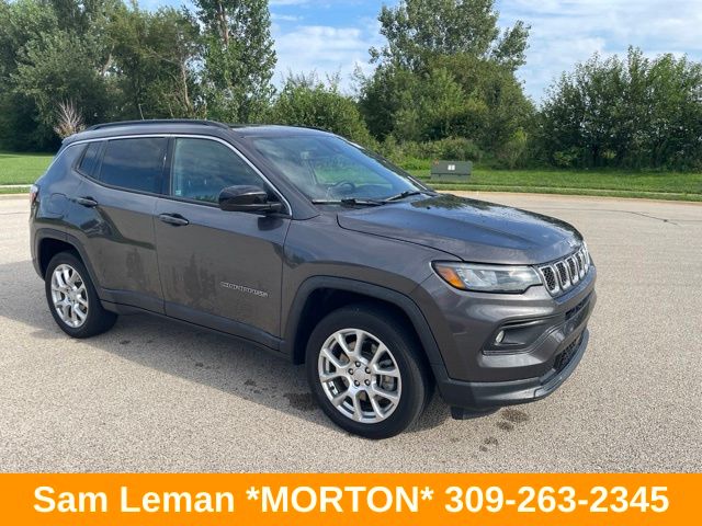 Gray (Granite Crystal Metallic Clearcoat) 2023 Jeep Compass SUV / Crossover Four-Wheel Drive 8-Speed Automatic