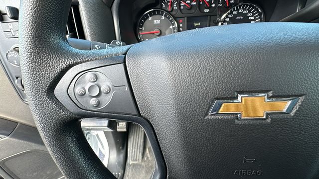 2023 Chevrolet Silverado 6500HD  30