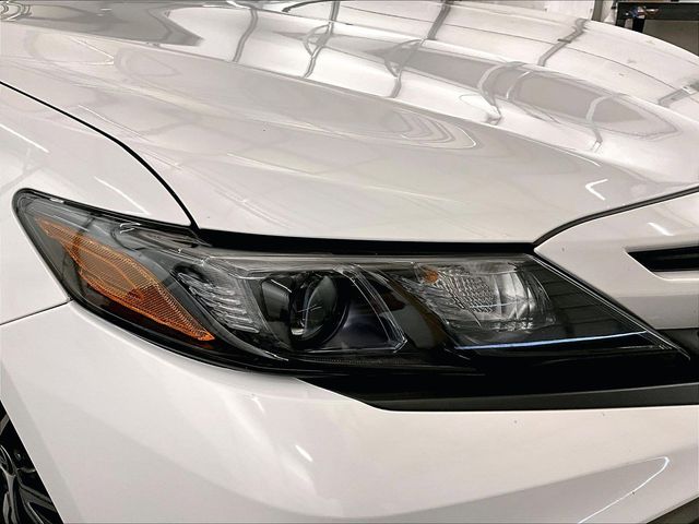 2024 Toyota Camry SE White at Sutliff Volkswagen