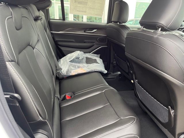 2024 Jeep Grand Cherokee 4xe - Bright White Clearcoat exterior view 20