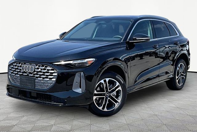 Mythos Black Metallic 2026 Audi Q5 SUV / Crossover All-Wheel Drive 7-Speed Automatic