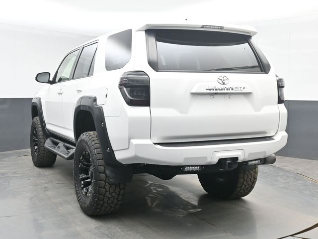 Used 2015 White Toyota SR5 Premium image 7