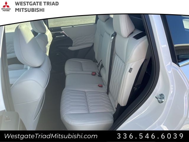 MitsubishiOutlander27