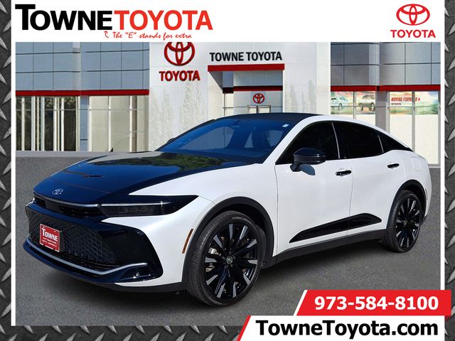 Black/Oxygen White 2024 Toyota Crown Sedan All-Wheel Drive 6-Speed Automatic