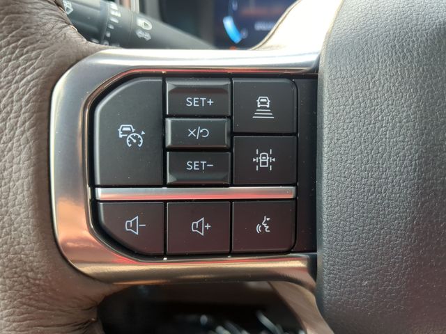 New 2026 Glacier Gray Metallic Tri-Coat Ford F-250® King Ranch® image 28