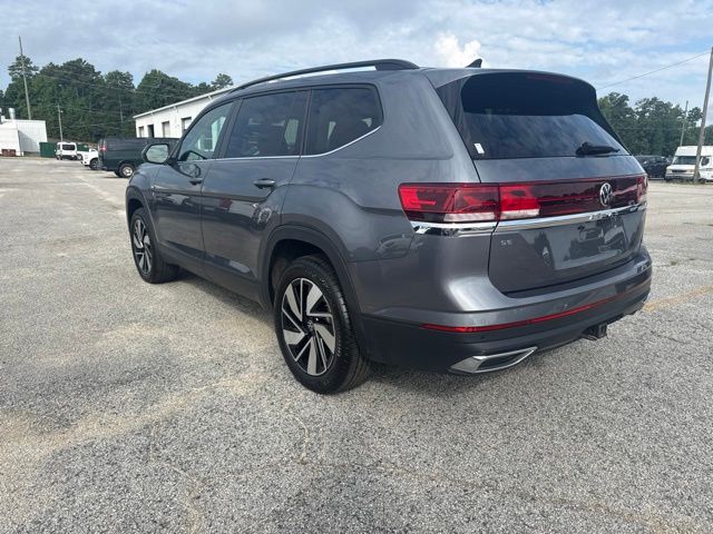 2025 Volkswagen Atlas 2.0T SE w/Technology:L168456A