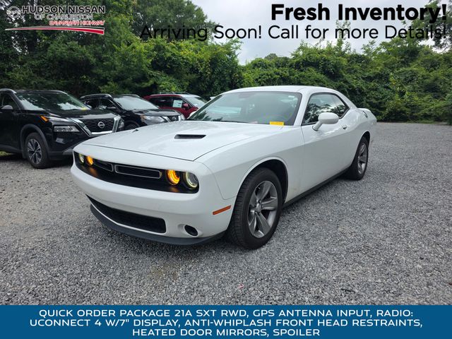 White Knuckle Clearcoat 2019 Dodge Challenger Coupe Rear-Wheel Drive 8-Speed Automatic