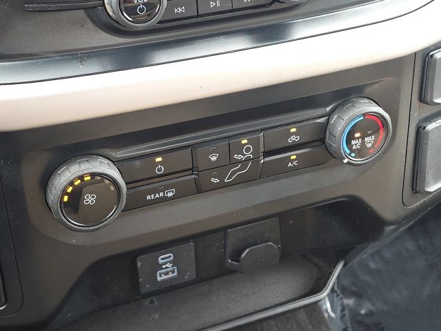 2023 Ford F-150 XLT:B02535