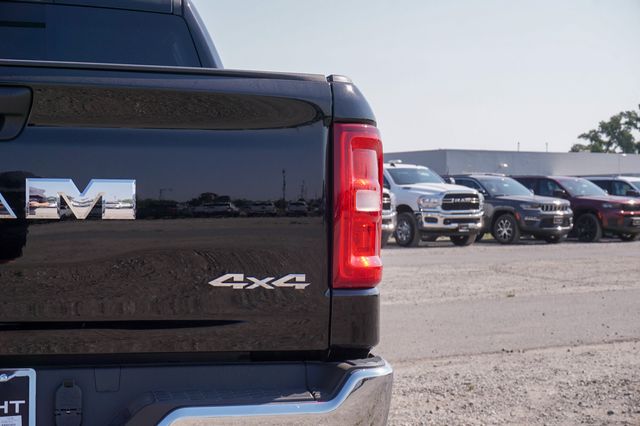 1500 Crew Cab Tradesman