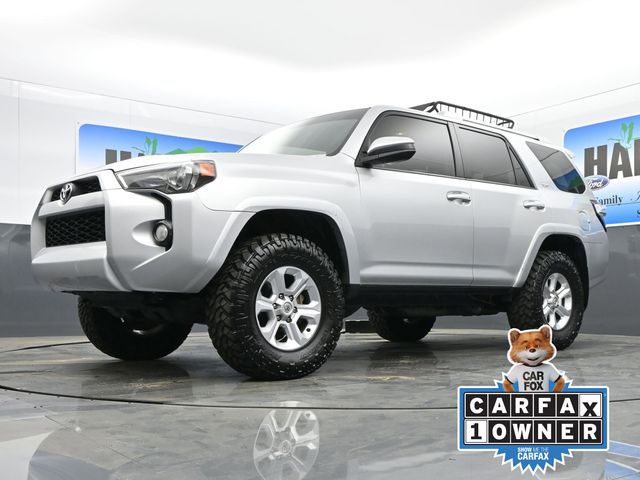 2017 Toyota 4Runner SR5 photo